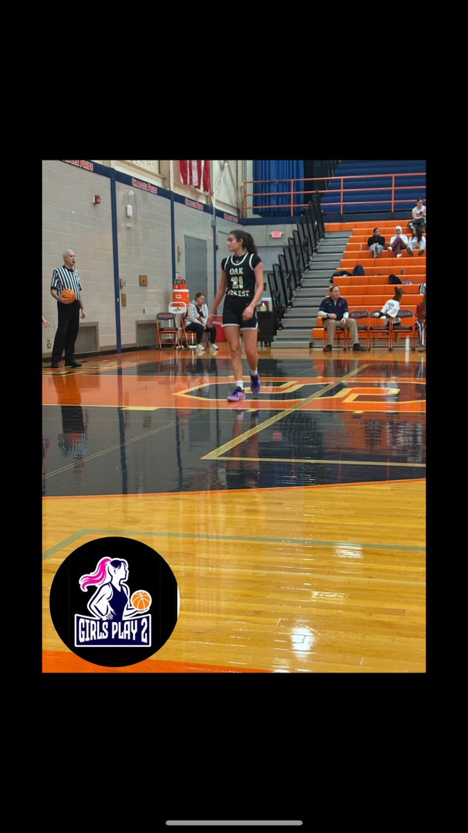 C/o 2026 Maddie Martinez is just a fighter till da end. Handles are solid, drops dimes off to her teammates to create shots not afraid to get in da paint to grab rebounds,then on offense very aggressive when she gets 2 feet in da paint, her Defense is full court amazing ✍🏿 #Tough