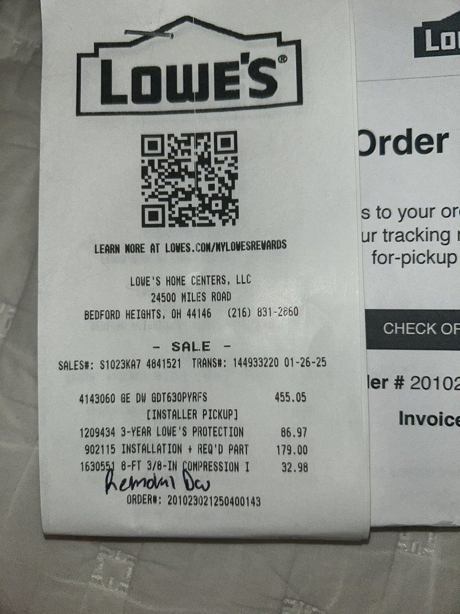 rsenor's tweet photo. @LowesCares One line of your receipt charges  me and says, “Installation + Required Parts” then ur system forces us to PURCHASE ANOTHER part “8-FT 3/8-In Compression.”  Local store said it was a system issue. Plz let me know if misleading customers is something Lowe’s approves https://t.co/HQ6jdMe40m