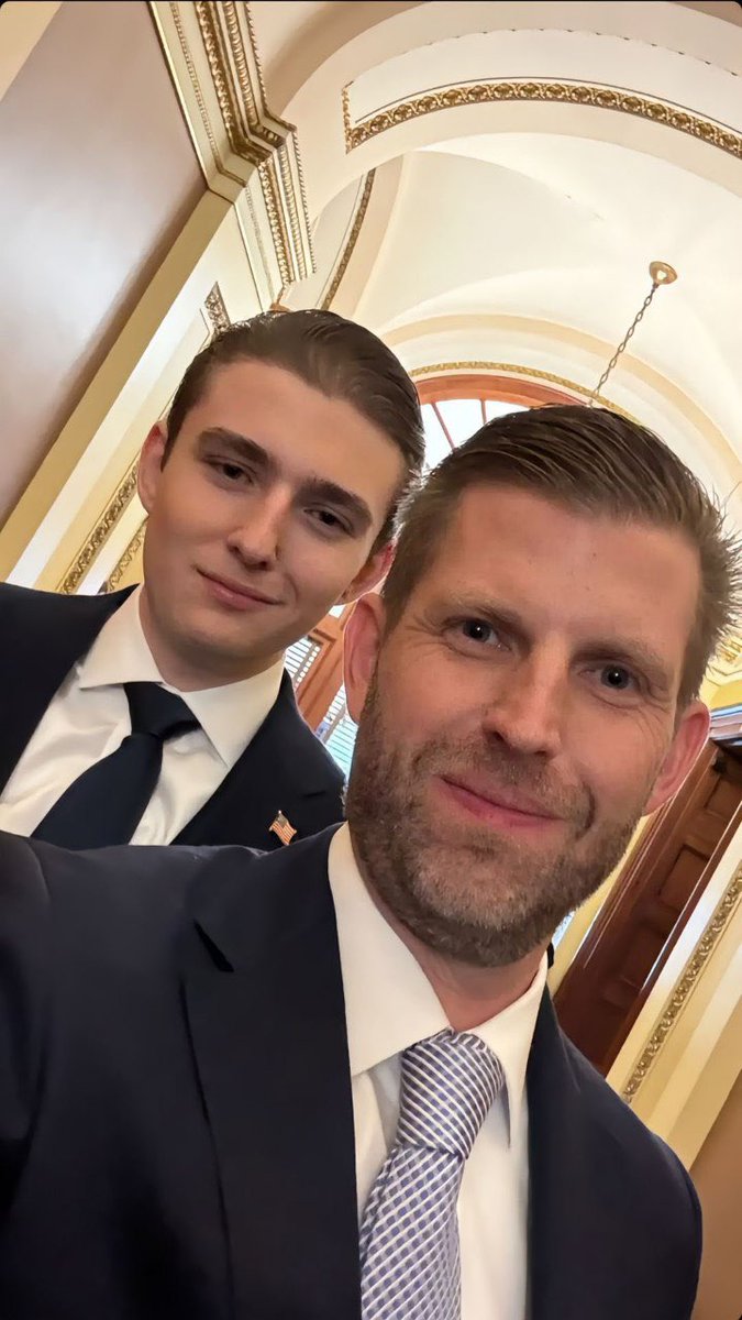 ⁿᵉʷˢ Barron Trump 🇺🇸 tweet media