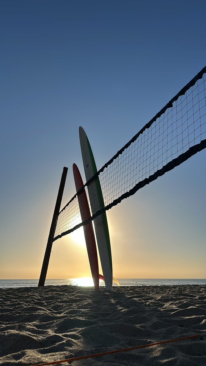 birdmanmedia's tweet photo. #longboardsurfing https://t.co/GjuJVFOxRn