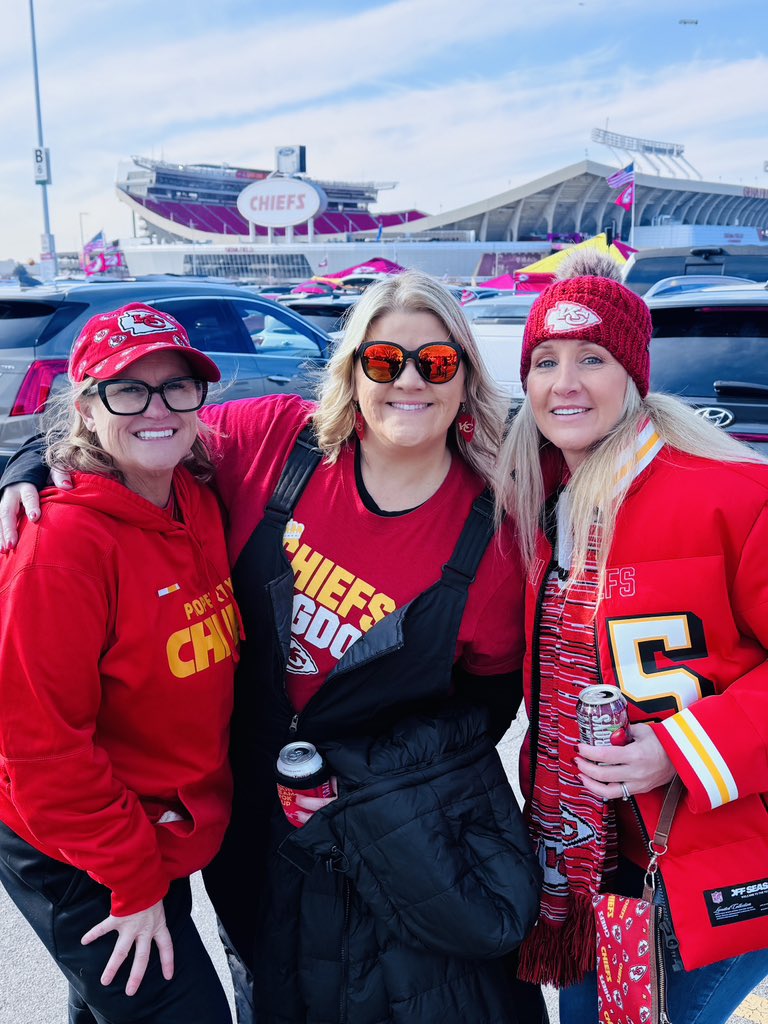 CoachSwatek's tweet photo. #ChiefsKingdom https://t.co/k2FyTbCfnT