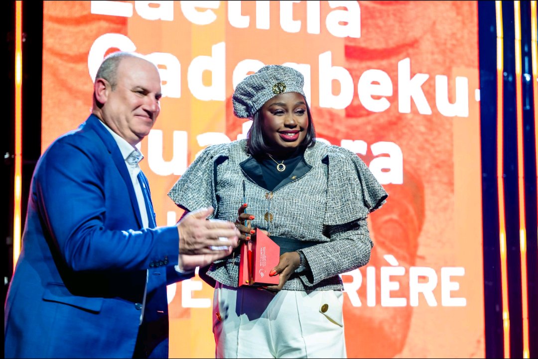 edithbrou's tweet photo. 🇨🇮🔥🇨🇦 La dirigeante ivoirienne Laetitia Gadegbeku-Ouattara, Country Manager et VP Public Affairs chez Endeavour Côte d'Ivoire est entrée dans l’histoire en devenant la première récipiendaire hors Canada, et donc la première Africaine, à recevoir les prestigieux PRIX HERMÈS de la Faculté des Sciences de l’Administration (FSA) de l’Université Laval.

🎖️Cette reconnaissance, la plus haute distinction décernée par la FSA, célèbre les anciens diplômés de cette célèbre université canadienne qui se sont distingués par leur carrière exceptionnelle et leur engagement social ou philanthropique.

📍Mme Laetitia Gadegbeku-Ouattara a été honorée aux côtés de figures influentes telles que :
➡️ Olga Farman, PDG du Port de Québec
➡️ Alain Fortier, Président du Cabinet Malette
➡️ François Tremblay, PDG du Groupe Volvo Canada

📍✨ La cérémonie, qui marquait également le centenaire de l’Université Laval, a réuni des personnalités de haut niveau, dont Bruno Marchand, Maire de Québec, et Pascal Paradis, Député de Jean-Talon.

👩🏽‍🎓 Pour info, Mme Laetitia Gadegbeku-Ouattara est diplômée d'un MBA en business international obtenu à l'Université Laval où elle y a suivi ses études de 2001 à 2003.