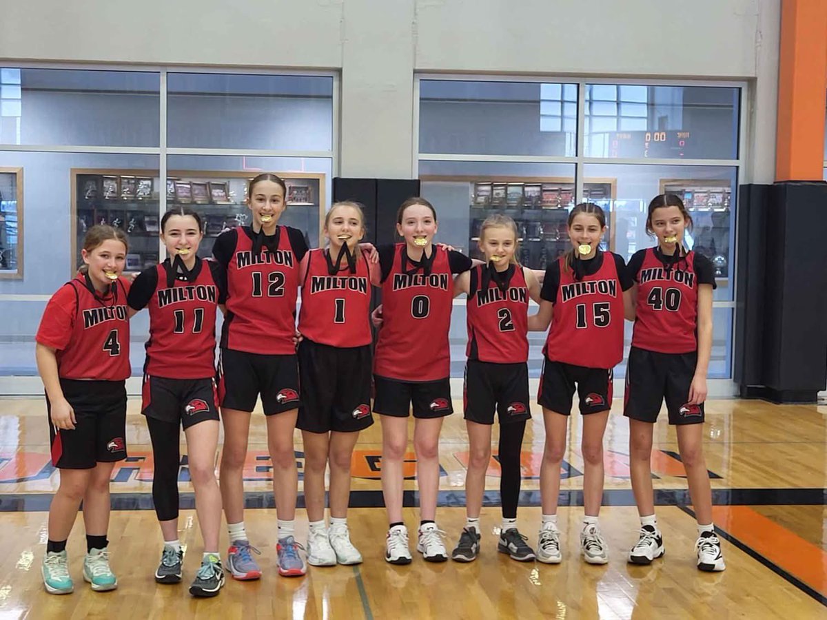 Congrats to 7th grade MYB girls for going 6-0 over the weekend. 3-0 in BDL action Saturday and 3-0 today in a tournament at Oregon. #Family #FutureRedhawks! <a href="/MorganSuehring/">Morgan Suehring</a>