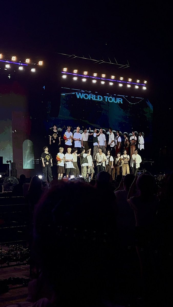 wonnie_channie's tweet photo. thank you for being part of my teens sebong 🥹 the last two days was super amazing and tiring but i really love you guys so i would do ANYTHING for you to come back to singapore ❤️ !! https://t.co/qQhduU9DKW