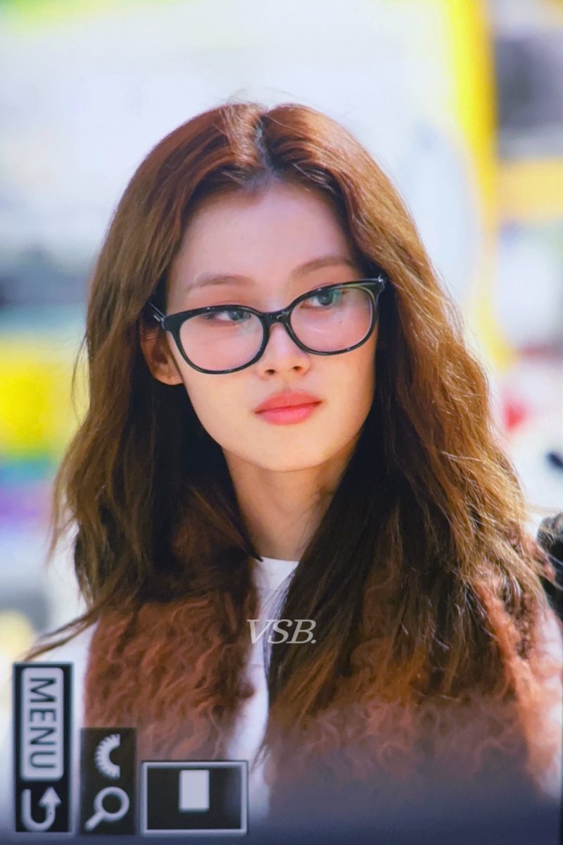 VSB_1229's tweet photo. 250127 MEL
#트와이스 #TWICE #사나 #SANA #サナ https://t.co/s2TYEiJpgB