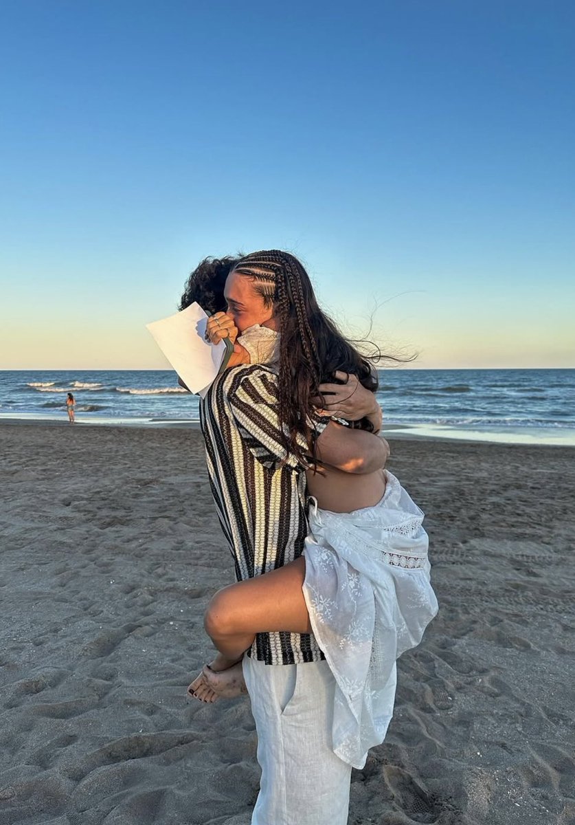 brl078's tweet photo. Si mis redes sociales se ven así, yo lo tomo como una señal ✨✨🥹❤️ https://t.co/UVk6IYeu3D