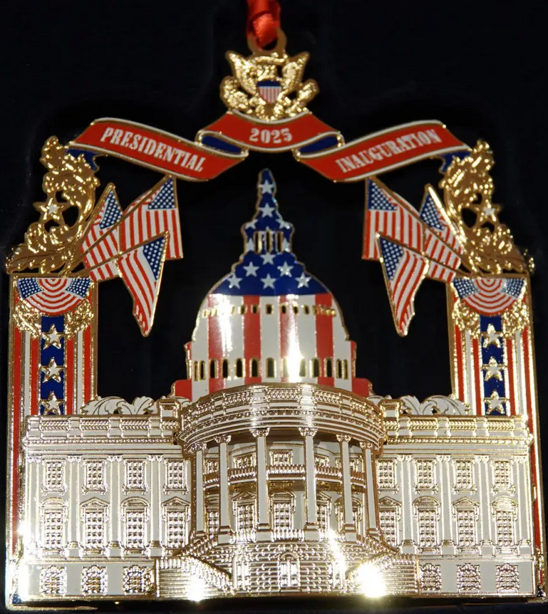 starquenched's tweet photo. OMFG   VIP goodie bags at Trump inauguration included Diet Coke, medal with pics of prez, JD Vance-Other gifts included a red “challenge coin,” as well as a glittering White House Christmas ornament. https://t.co/nNyOfxLFa3