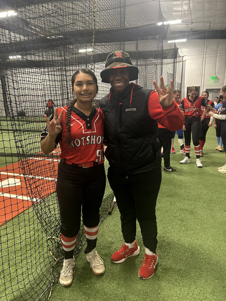Christina Martinez (@christinam9197) on Twitter photo Worked on hitting, fielding, and pitching at <a href="/UHCougarSB/">Houston Softball</a> softball camp today! Thank you <a href="/nadiataylor88/">Nadia Taylor</a> <a href="/hopetraut/">Hope Trautwein-Valdespino</a> <a href="/Coach_Ves/">Kristin Vesely</a> for the feedback and hope to see you at future camps!
<a href="/D1Softball/">D1Softball</a> <a href="/SBRRetweets/">Softball Recruiting Reposts</a> <a href="/Softball_Home/">Softball Home🥎</a> <a href="/Sports_Recruits/">SportsRecruits</a> <a href="/sbsportsnetwork/">SB Sports Network</a> <a href="/nxt1sports/">NXT 1</a> <a href="/softball/">softball</a> Worked on hitting, fielding, and pitching at <a href="/UHCougarSB/">Houston Softball</a> softball camp today! Thank you <a href="/nadiataylor88/">Nadia Taylor</a> <a href="/hopetraut/">Hope Trautwein-Valdespino</a> <a href="/Coach_Ves/">Kristin Vesely</a> for the feedback and hope to see you at future camps!
<a href="/D1Softball/">D1Softball</a> <a href="/SBRRetweets/">Softball Recruiting Reposts</a> <a href="/Softball_Home/">Softball Home🥎</a> <a href="/Sports_Recruits/">SportsRecruits</a> <a href="/sbsportsnetwork/">SB Sports Network</a> <a href="/nxt1sports/">NXT 1</a> <a href="/softball/">softball</a>