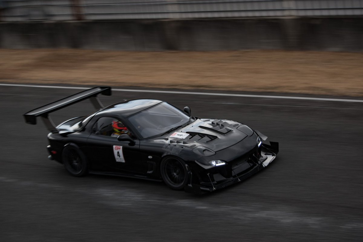 FDkatsun's tweet image. #CTAC2025
天気に翻弄され撃沈しました。
難しい路面コンディションの時にコース慣れしてないのは厳しいですね。あと今回から導入した295も上手く使えませんでした（泣）精進します。

今回もテックワールドレーシングの皆さんの応援&amp;amp;サポートのもと安心して走行できました。
ありがとうございました🙇