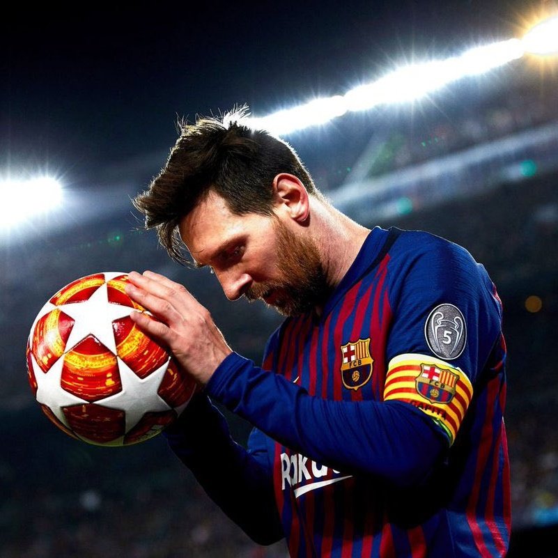 "Sem mim, o Barcelona seria o mesmo. Sem o Barcelona, eu não seria nada."

- Lionel Messi