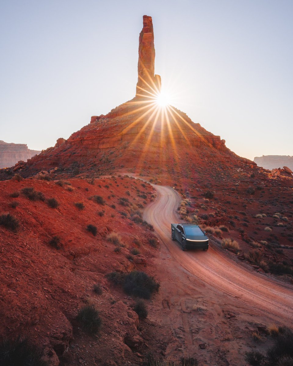 Dirt roads and triangles