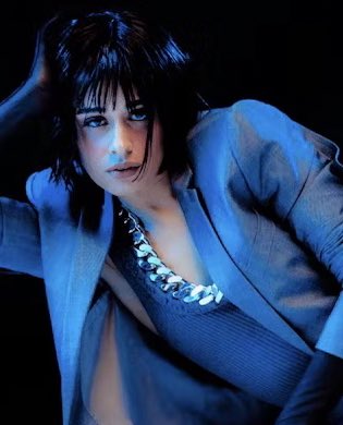 "I don't like people referring to me as Shawn Mendes’ ex, I'm much more than that”.

 — Shawn Mendes’ ex in new interview.