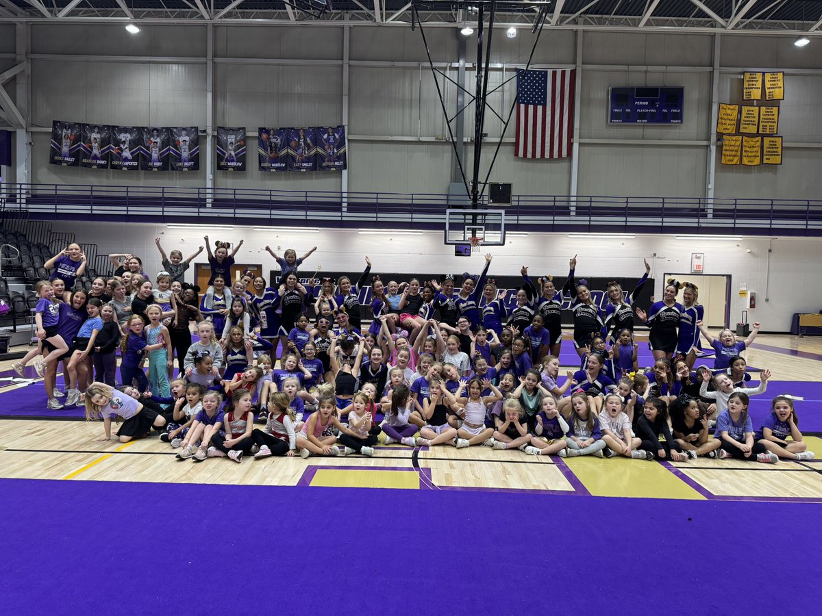 BGHS_Cheer's tweet image. Youth Cheer Clinic! 74 Future BG Cheerleaders 💜💛

📸 @meg9800
