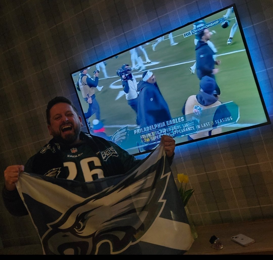 SUPERBOWL BABY!!! HERE WE GO!!! 

YAAAAASSSSS!!! 

DOMINANT PERFORMANCE! I LOVE THIS TEAM!

GO BIRDS!!! 🦅

#FlyEaglesFly
