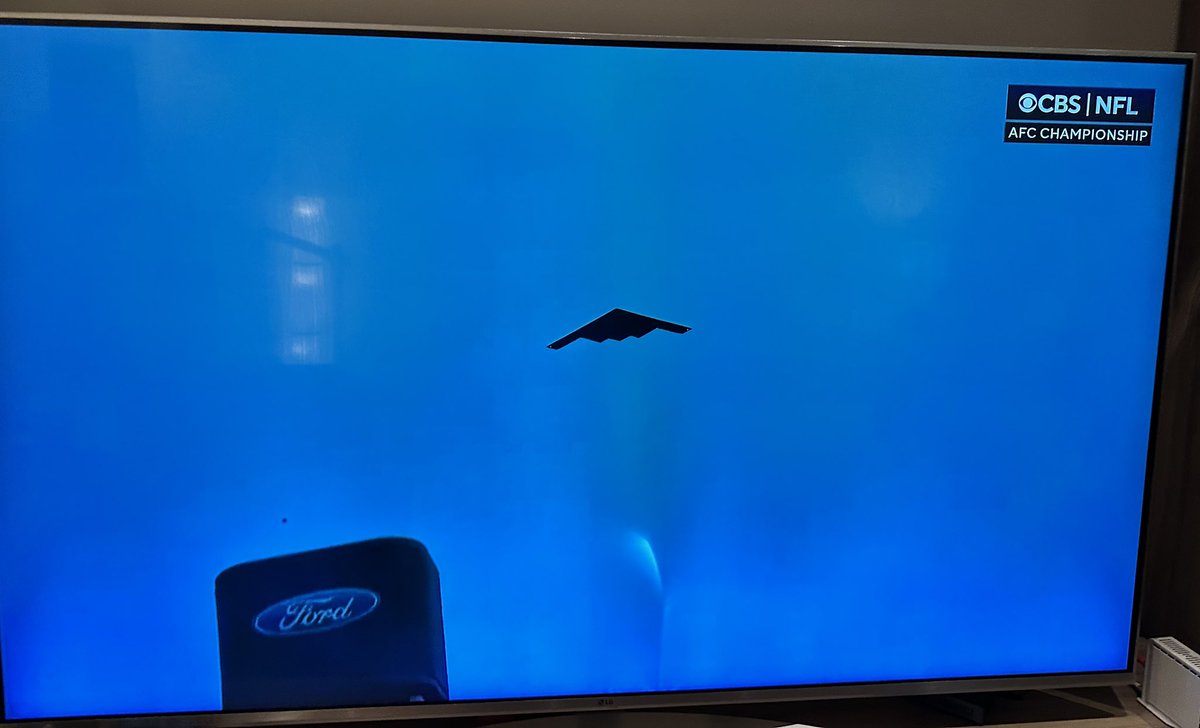 The only reason I use Twitter now is to celebrate B-2 flyovers GO CHIEFS #ChiefsKingdom