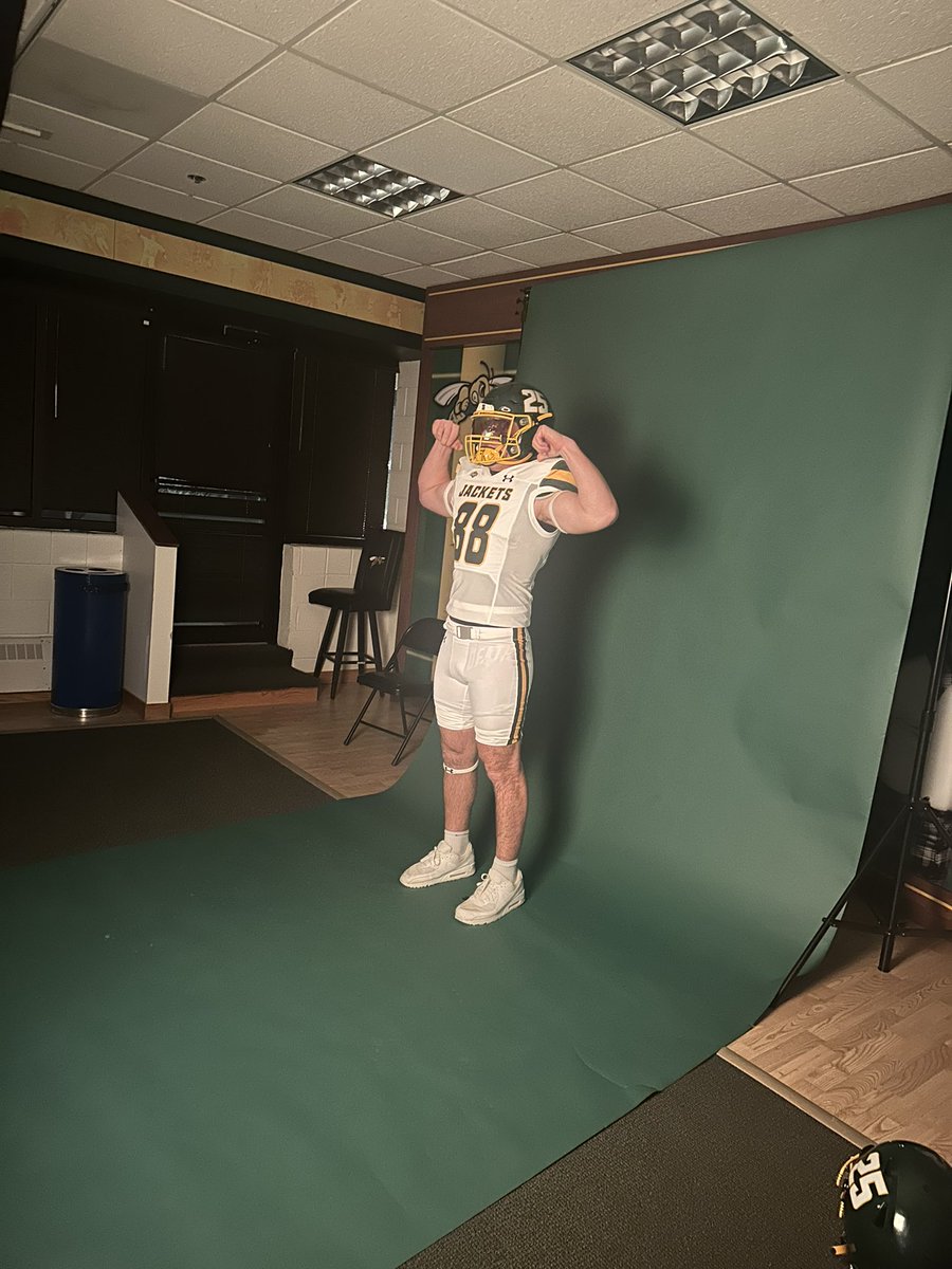 Logan James tweet media