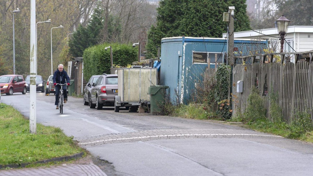 Eindelijk herschikking Haarlemmerweg en -water.’’Karakter Trekvaart gaat eraan’ leidschdagblad.nl/regio/leiden/e…