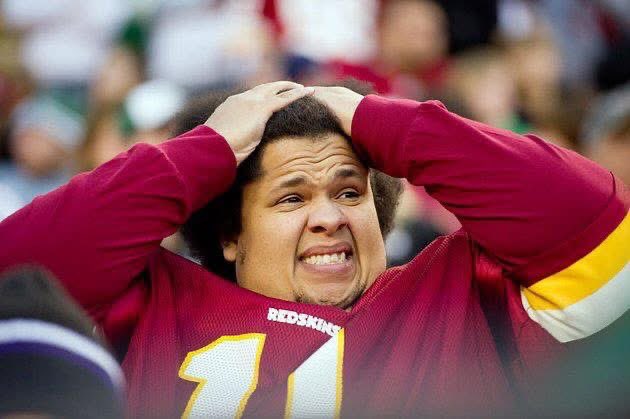 KyleSchroederWI's tweet image. Me knowing I’m probably going to need to choose between cheering for the Eagles or Chiefs in the Super Bowl

@JulianBradleyWI 

#NFLScript