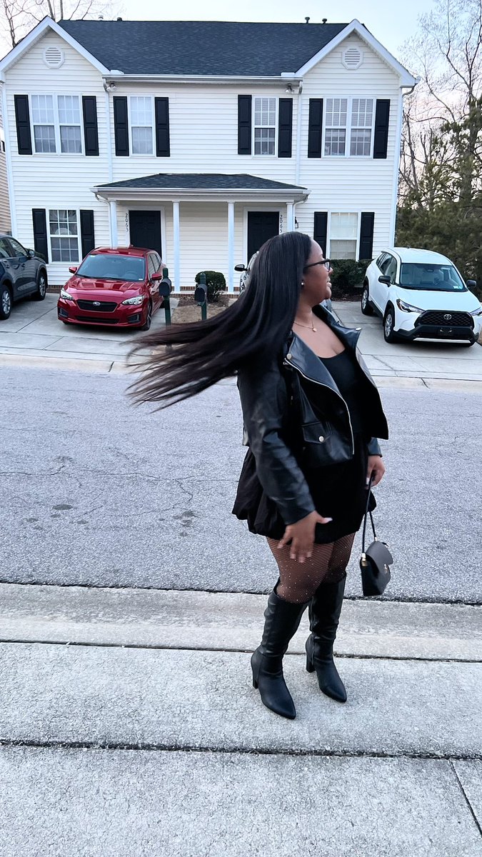 jadamw_'s tweet photo. βand if you sick of me b*tch, you better stay on bed rest.β π#AquariusSZN #big27 πβ¨ https://t.co/KvrsNW2AFw
