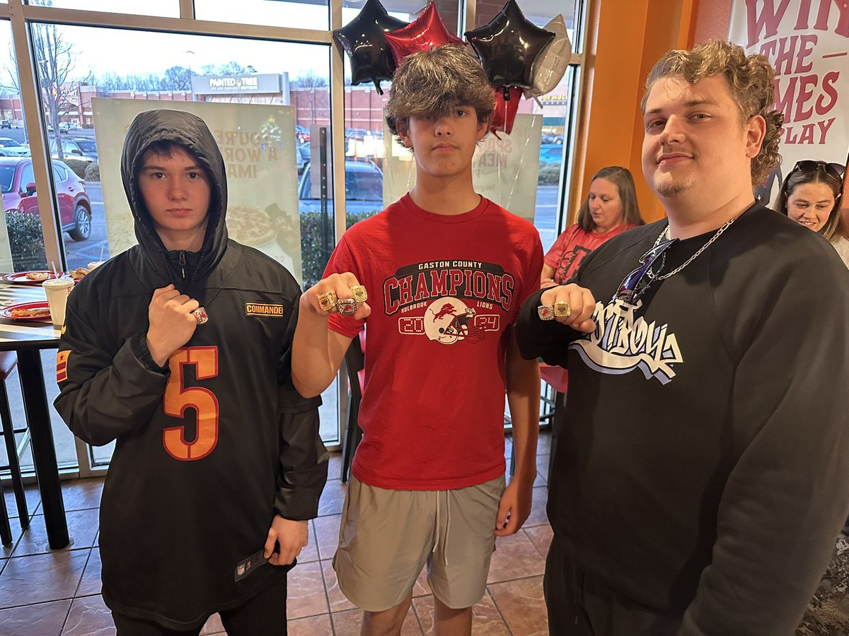 Hard work pays off. 3 rings, a lot of history, and just getting started. #ChampionshipMindset <a href="/PlayBookAthlete/">PLAYBOOK ATHLETE</a>