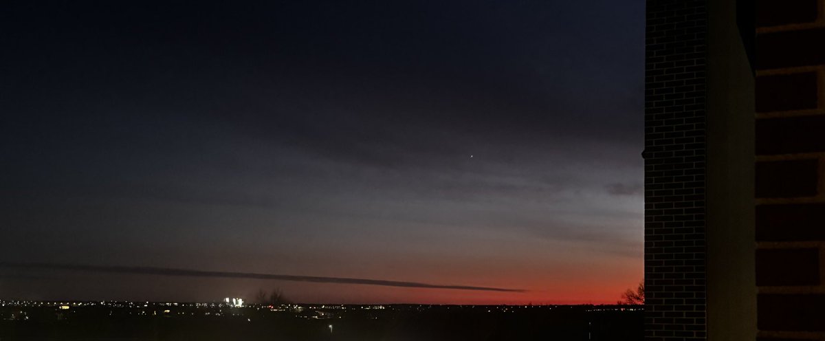 Look at that Chiefs sunset! <a href="/KSHB41/">KSHB 41 News</a> <a href="/taylorhemness/">Taylor Hemness 📺</a> <a href="/lnanderson/">Lindsey Anderson</a>  <a href="/Chiefs/">Kansas City Chiefs</a> #AFCChampionship