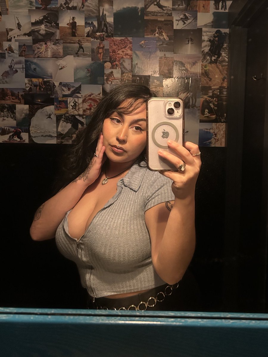 b a b y ♡ tweet media