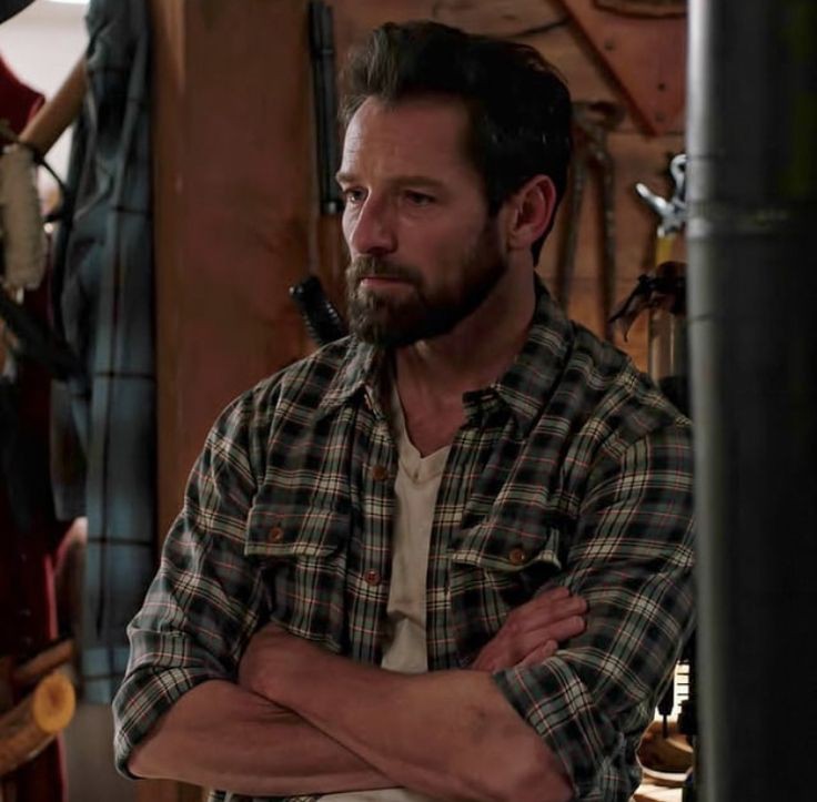 OC IAN BOHEN x (OC LANEY WILSON)

< Any fandom
 < Trama a hablar entre users