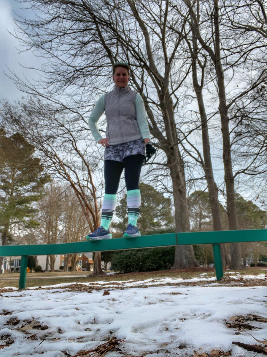 travel_run_lift's tweet image. This mornings run brought to you by “oh shit I forgot to turn on my watch and ran .75 miles before realizing it.” 🤣 

Nice 8 miles with some mid run pace work! Felt better than yesterday! Shamrock ☘️ training week 8 done! ✅ 

#runchat #halfmarathontraining #runner