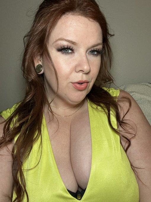 Watch Ruby Sinclaire bday 7/16 💕 roobiboobifans.com's leaked NSFW photo on TwXstars