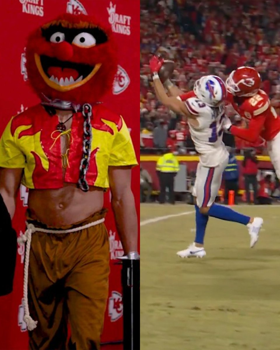 Get somebody who can do both 😂 <a href="/mackhollins/">Mack Hollins</a>