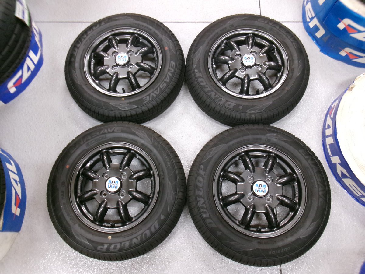 i_parts_info's tweet image. スバル純正MINILITE/DL13インチ4本

タイヤ：DUNLOP　エナセーブ EC204 2023年製
残り溝 :6.5ｍｍ程度

センターキャップ2個ツメに破損がありテープで固定されています。

商品番号：02-202184
販売金額：¥29,800-

＃MINILITE ＃13インチ #スバル