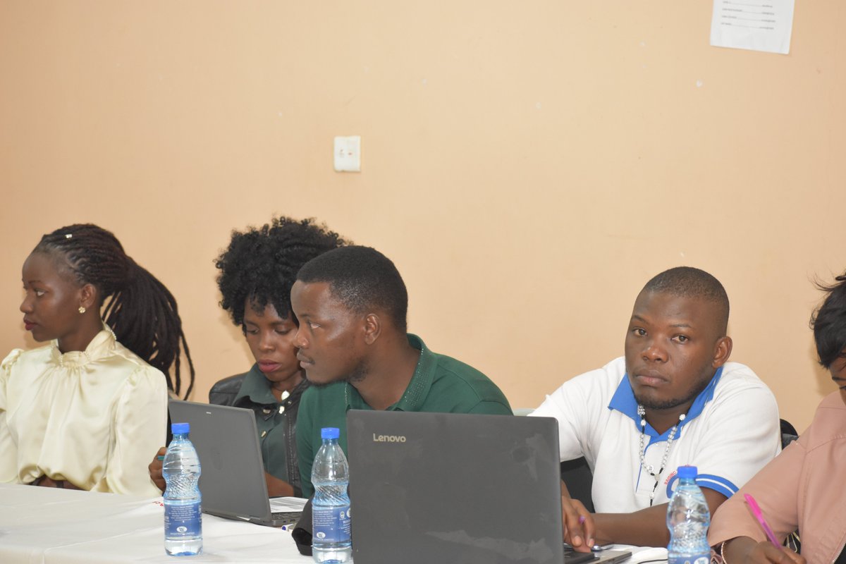 Accu_Ug's tweet photo. We are capacitating young people in Kampala, Mukono and Wakiso to use digital tools to monitor service delivery and report corruption. https://t.co/TJ9nITLwso