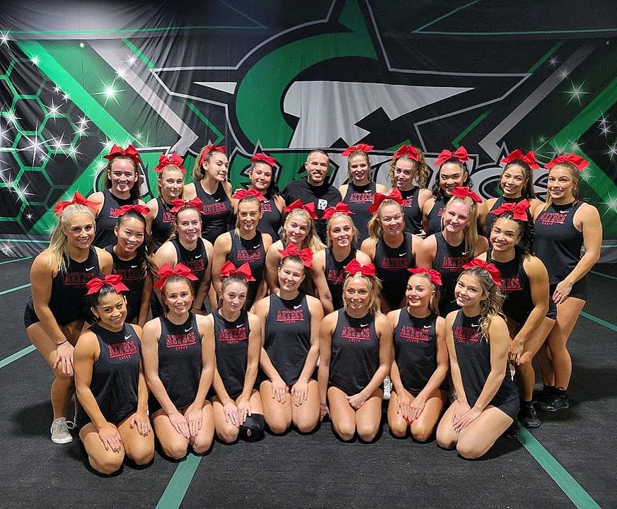 cf__ladya's tweet photo. Creating some mythological magic with the best in the game, @JasperChoreo 🏛️🏺❤️‍🔥

Thank you for this masterpiece of a routine! We can’t wait to make you proud! 

#OneNationUnderGreen #CheerForceFamILY🤟🏼#OKAY #LadyAyeeee https://t.co/xE3WHgpRyt