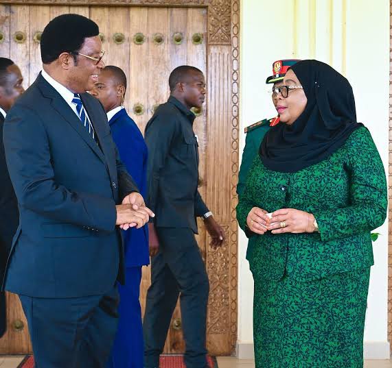 Kassim Majaliwa Majaliwa (@kassimmajaliwa_) on Twitter photo Ninaungana na Watanzania wenzangu kukutakia kheri na baraka katika siku hii ya kumbukumbu ya kuzaliwa kwako Mhe. <a href="/SuluhuSamia/">Samia Suluhu</a> Rais wa Jamhuri ya Muungano wa Tanzania.
Tunamuomba Mwenyezi Mungu azidi kukupa afya njema ili uendelee kuwa zawadi kwa Watanzania.
HAPPY BIRTHDAY Ninaungana na Watanzania wenzangu kukutakia kheri na baraka katika siku hii ya kumbukumbu ya kuzaliwa kwako Mhe. <a href="/SuluhuSamia/">Samia Suluhu</a> Rais wa Jamhuri ya Muungano wa Tanzania.
Tunamuomba Mwenyezi Mungu azidi kukupa afya njema ili uendelee kuwa zawadi kwa Watanzania.
HAPPY BIRTHDAY