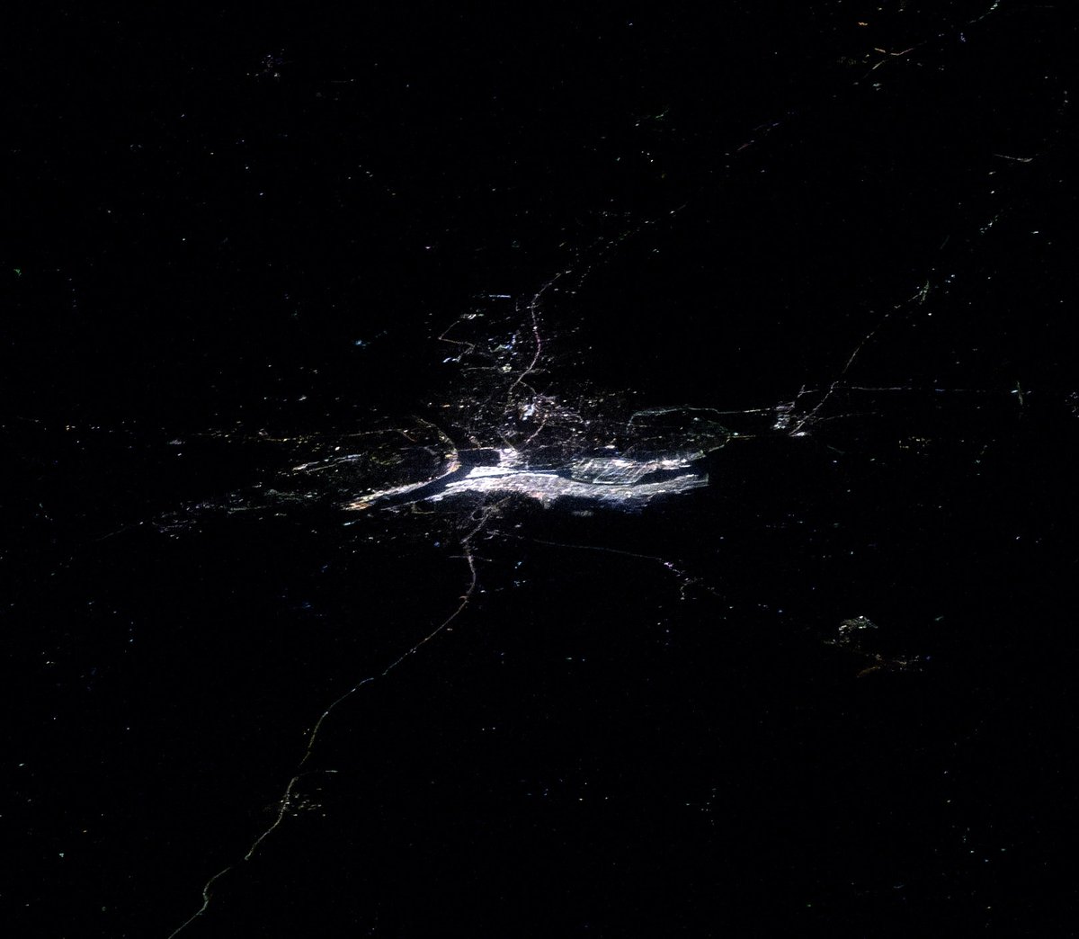 Daily Aesthetics 🖼️ tweet media