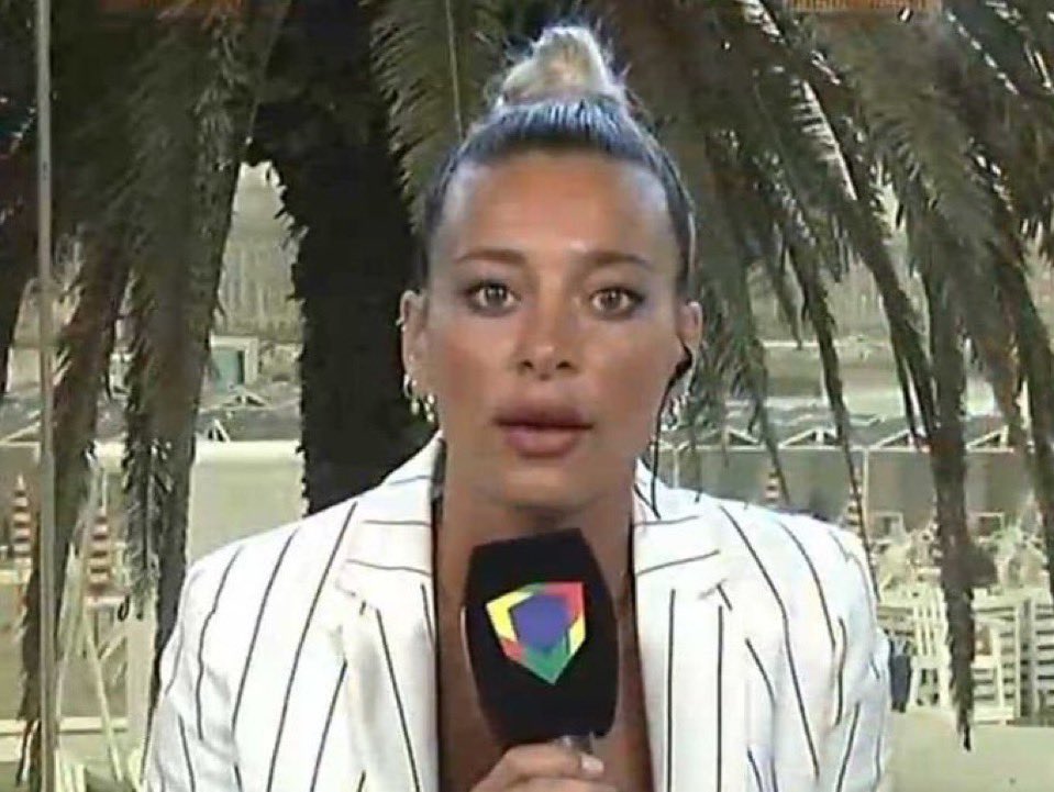 aarontsuarez's tweet photo. JUAN PABLO CON MENOS VOTOS NEGATIVOS QUE LUZ??? no se lo cree NADIE

#GranHermano https://t.co/nen0Moiav4