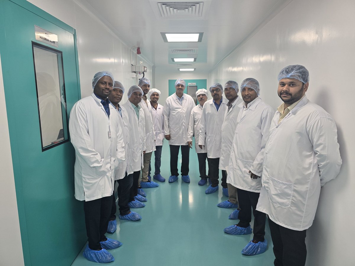 afeworkkassu's tweet photo. Globally 5.4 million #snakebites by #Mambas, #Cobras, etc &amp; 2.7 million #envenomings yearly. Had useful visit to #PremiumSerums and #Vaccines, an #EquineImmunoglobulin manufacturing company in Pune 🇮🇳.
 
@AHRI_ETH will collaborate on R&amp;D, TT &amp; clinical studies. 

 @FMoHealth
@WHO https://t.co/K3sjCSDFym