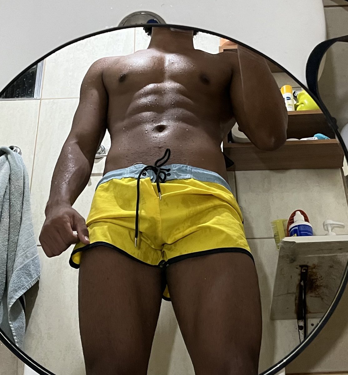 hotjoaoo's tweet image. Posso te empurrar?