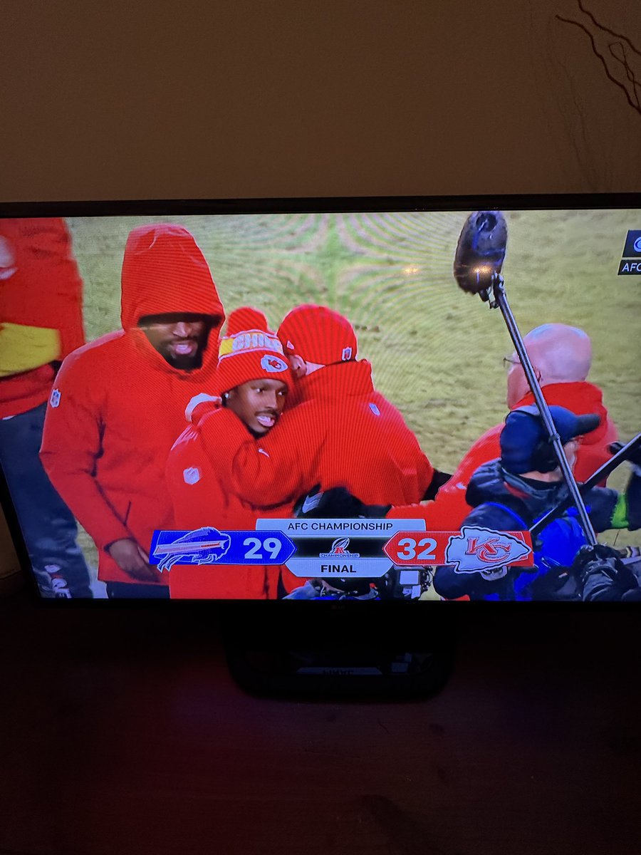 YoungMantis2's tweet image. Buffalo Bill lose by 3️⃣ for Damar 🫶