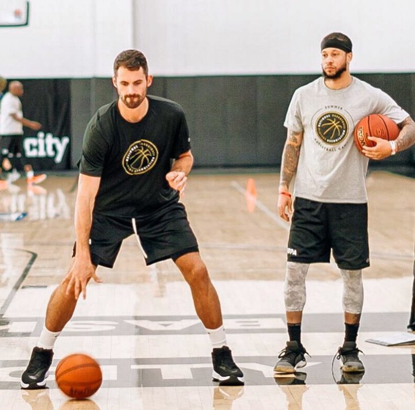 Prime_Impact_KG's tweet photo. DALLAS TX IF YOU NEED ELITE BASKETBALL TRAINING DM TO BOOK SESSIONS. 🏀🏁 https://t.co/dtDq4wgeHS