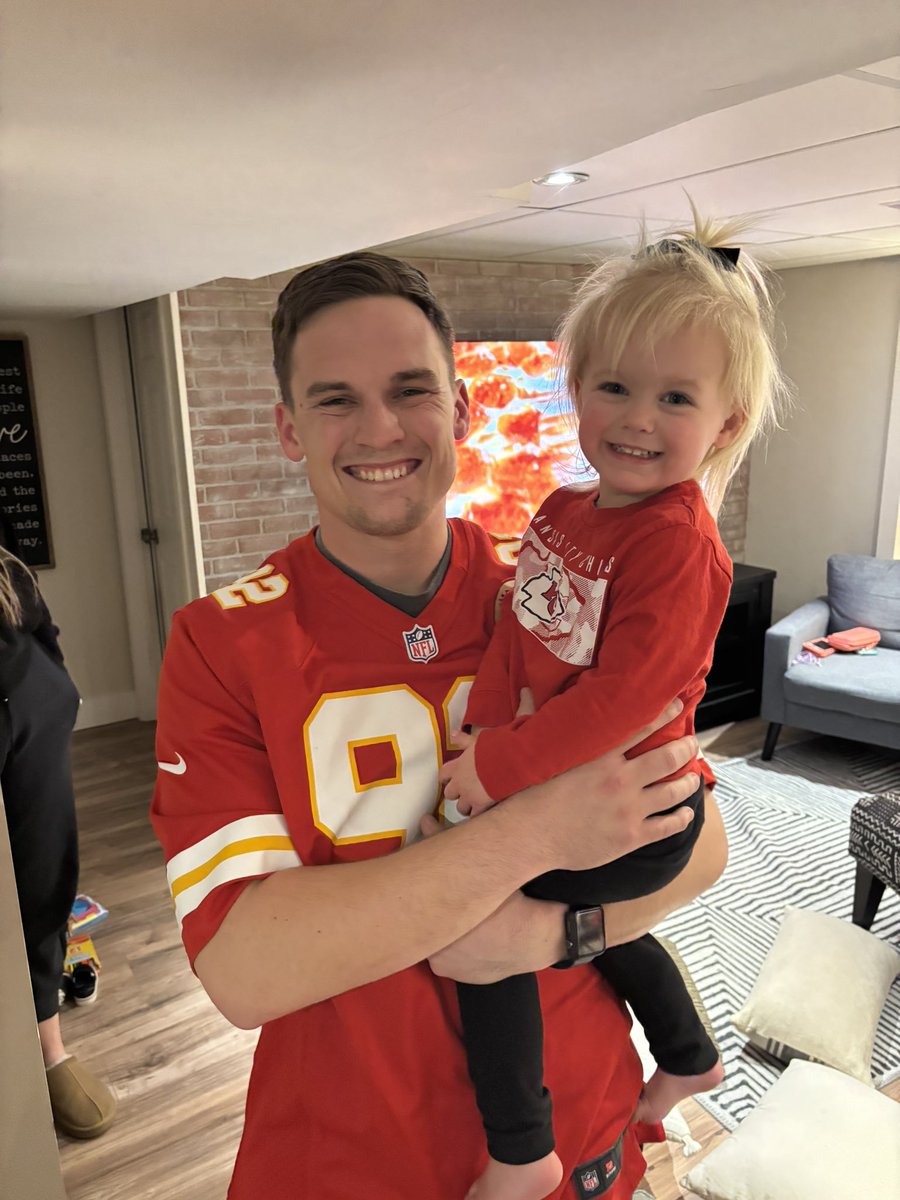 Conrad Vajnar tweet media