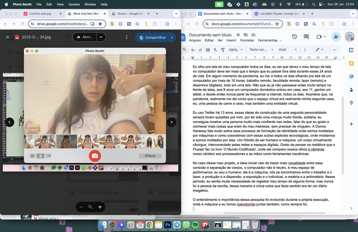 juliasphere's tweet photo. to escrevendo sobre meu trabalho pra blush mês que vem! o chat gpt relacionou ele com o realismo capitalista do mark fisher

#screenshotoftheday https://t.co/iaPOEBj56e