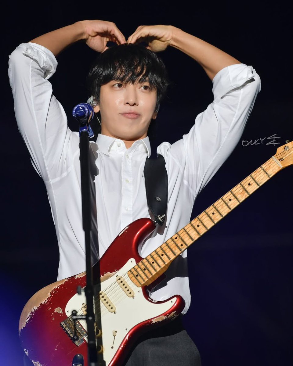 Amy Solano (@sola11780754amy) on Twitter photo Por favor denos la oportunidad de ver este gran hombre en vivo y ver cómo coquete con todas las latinas
#CNBLUE_en_Mexico
#VOYAGE_into_X_Mexico
<a href="/ApodacaGroup/">Apodaca Group</a> por favor ayúdanos siiii
<a href="/FNC_ENT/">FNC Ent.</a>
<a href="/official_CNBLUE/">CNBLUE</a>
<a href="/ninshi_ent/">Ninshi Entertainment</a>
<a href="/ocesa_kpop/">OCESA K-pop</a>
<a href="/urimusic_ent/">Urimusic Entertainment</a>
<a href="/ZepedaBros/">ZepedaBros</a>
<a href="/JYHeffect/">정용화</a> Por favor denos la oportunidad de ver este gran hombre en vivo y ver cómo coquete con todas las latinas
#CNBLUE_en_Mexico
#VOYAGE_into_X_Mexico
<a href="/ApodacaGroup/">Apodaca Group</a> por favor ayúdanos siiii
<a href="/FNC_ENT/">FNC Ent.</a>
<a href="/official_CNBLUE/">CNBLUE</a>
<a href="/ninshi_ent/">Ninshi Entertainment</a>
<a href="/ocesa_kpop/">OCESA K-pop</a>
<a href="/urimusic_ent/">Urimusic Entertainment</a>
<a href="/ZepedaBros/">ZepedaBros</a>
<a href="/JYHeffect/">정용화</a>