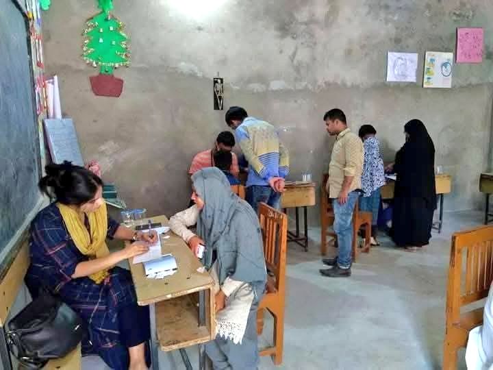 MdMdasrar79's tweet photo. Delhi Dango ke waqt imdaadi madat @asadowaisi Sahab ne bheji thi kejriwal ne nahi.....

@aimim_national @imtiaz_jaleel @HajiRangrez786 @AtifAshar @shoaibJamei @iMohdAnsar https://t.co/g7qG8lb9hG