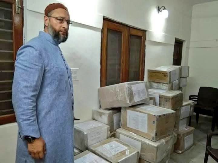 MdMdasrar79's tweet photo. Delhi Dango ke waqt imdaadi madat @asadowaisi Sahab ne bheji thi kejriwal ne nahi.....

@aimim_national @imtiaz_jaleel @HajiRangrez786 @AtifAshar @shoaibJamei @iMohdAnsar https://t.co/g7qG8lb9hG