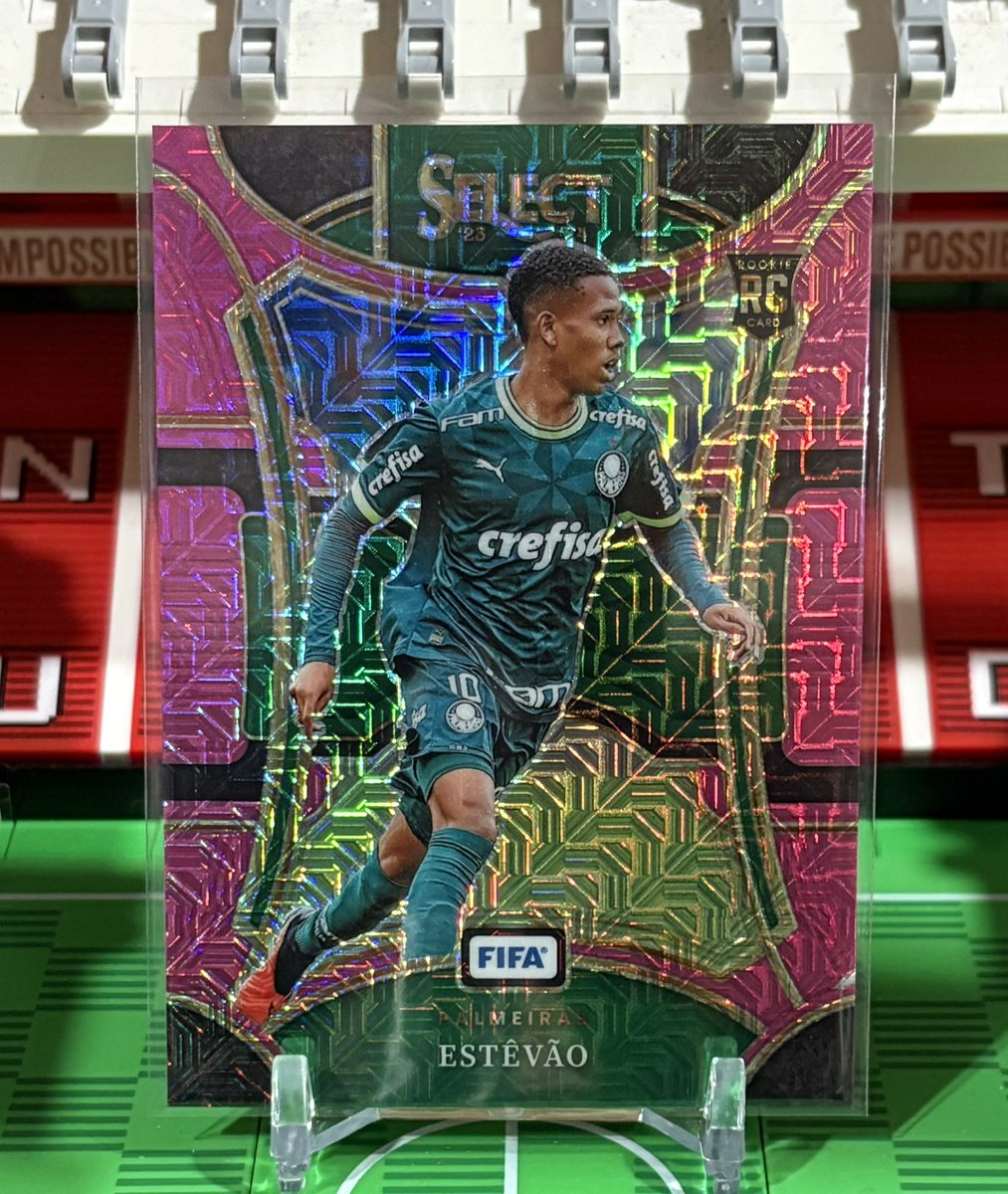 soccerballsfc's tweet photo. Estevao rookie card #SoccerCards https://t.co/Ff25fUjcIS