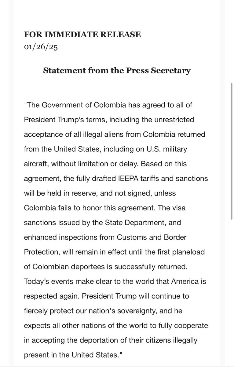 Daniel Coronell tweet media