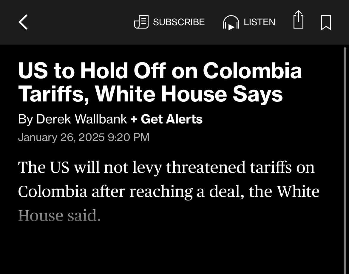 alsnig's tweet photo. Otra comunista dobladito a la primera
Salen a ladrar y cuando terminan, se ponen de rodillas
Asi salía muy envalentonado el Petro y ya accedieron y se doblaron a lo que dijo Trump
#yocondonaldtrump https://t.co/TOZZQd1tVm