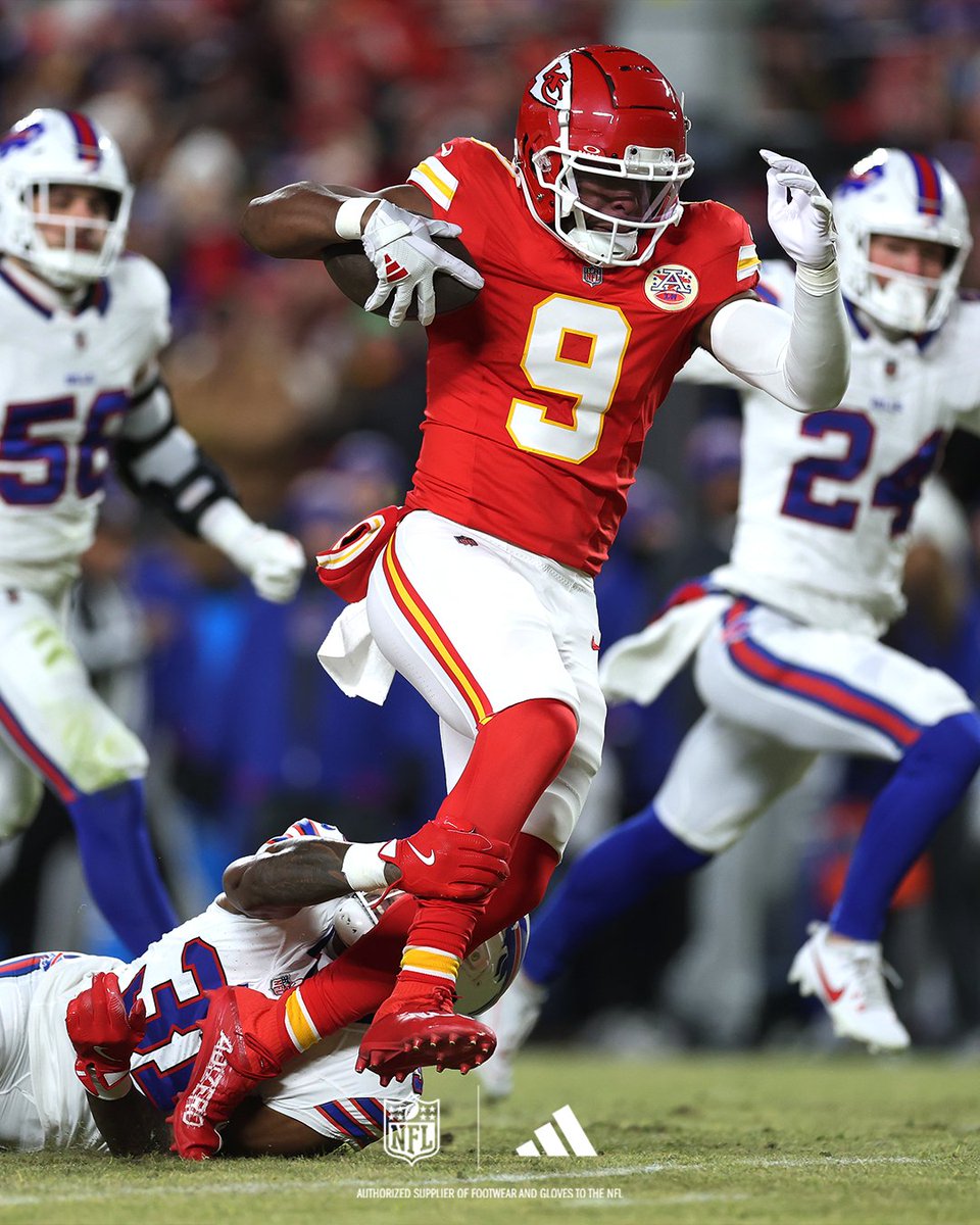 adidas Football US (@adidasfballus) on Twitter photo The more things change, the more they stay the same. Time to run it backbackback.
<a href="/PatrickMahomes/">Patrick Mahomes II</a> <a href="/StoneColdJones/">Chris Jones</a> <a href="/TeamJuJu/">JuJu Smith-Schuster</a>
#teamadidas The more things change, the more they stay the same. Time to run it backbackback.
<a href="/PatrickMahomes/">Patrick Mahomes II</a> <a href="/StoneColdJones/">Chris Jones</a> <a href="/TeamJuJu/">JuJu Smith-Schuster</a>
#teamadidas