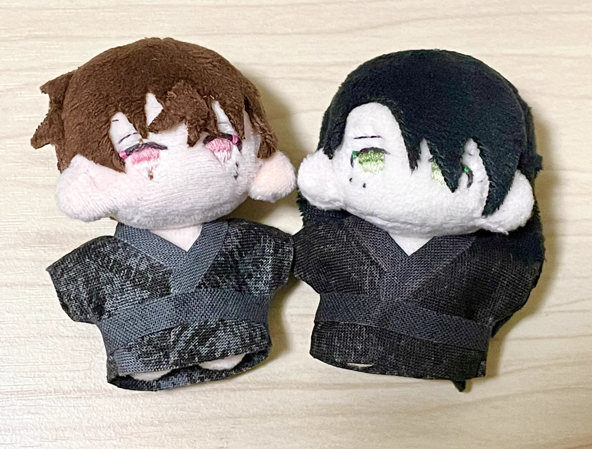 伏 on X: 